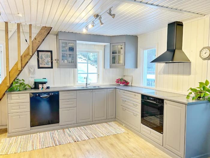 The Buar Cabin Kuche